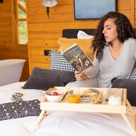 La Dehesa Experiences فندق-كبسولة *
