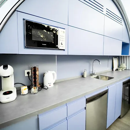 La Dehesa Experiences Capsule hotel Adamuz