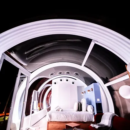 La Dehesa Experiences Capsule hotel *